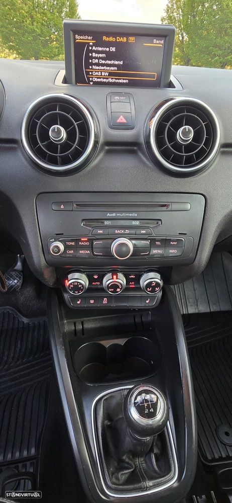 Audi A1 1.6 TDI Ambition - 10