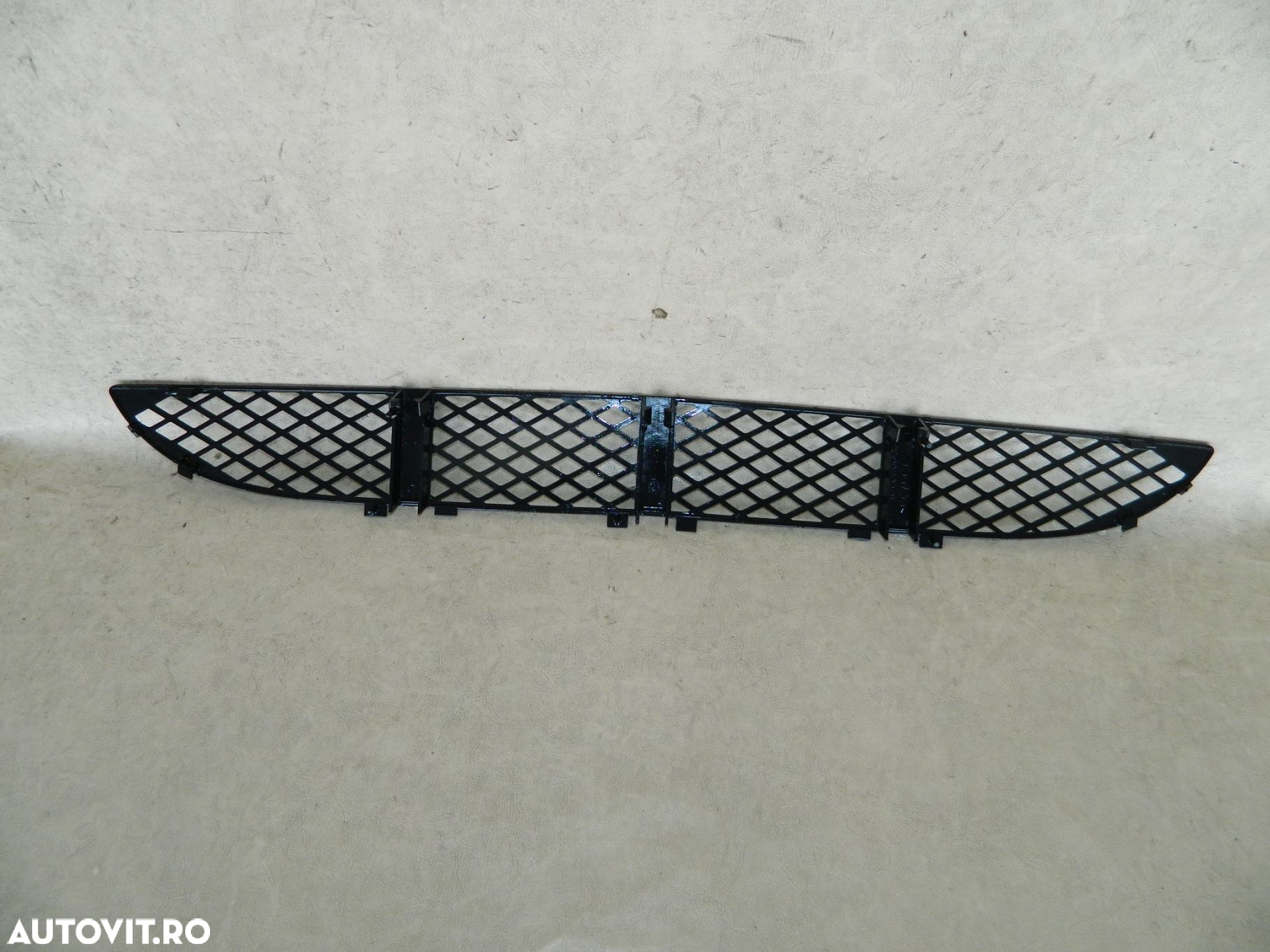 Grila intre proiectoare, Mercedes E-Class W210 facelift, 00-02, 2108850053 - 5