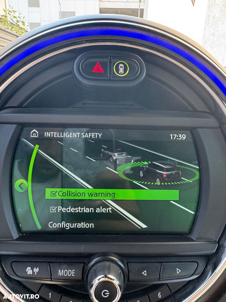 Mini Countryman - 16