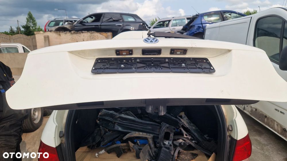 VOLKSWAGEN GOLF V VI KLAPA BAGAŻNIKA LR9A - 3