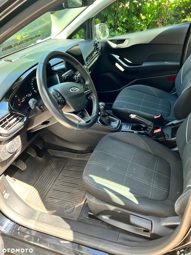 Ford Fiesta 1.1 SYNC Edition - 11