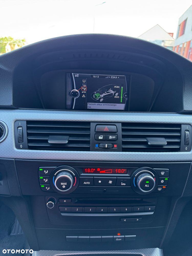BMW Seria 3 318i Edition Sport - 22