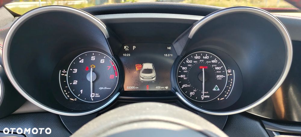Alfa Romeo Giulia 2.9 Bi Turbo V6 Quadrifoglio - 11
