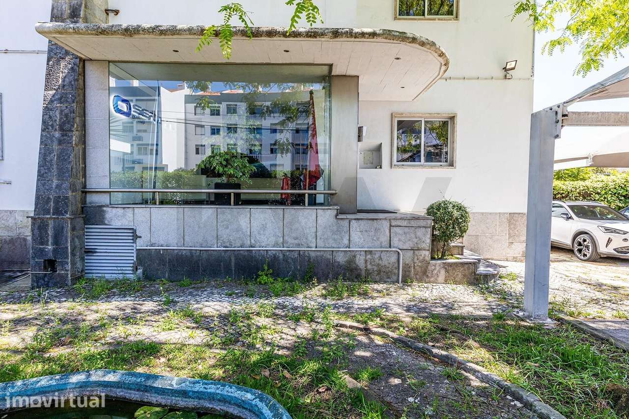 Oportunidade única em Alfragide | COMPLEXO IMOBILIÁRIO COM 2.410 m2 | - Grande imagem: 2/38