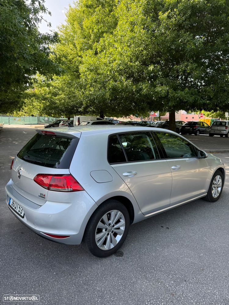 VW Golf 1.6 TDi DPF BlueMotion Comfortline - 2