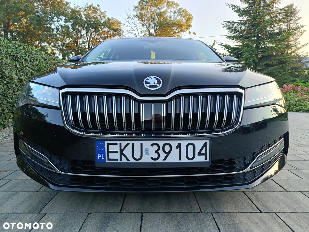 Skoda Superb 2.0 TDI DSG Style - 34