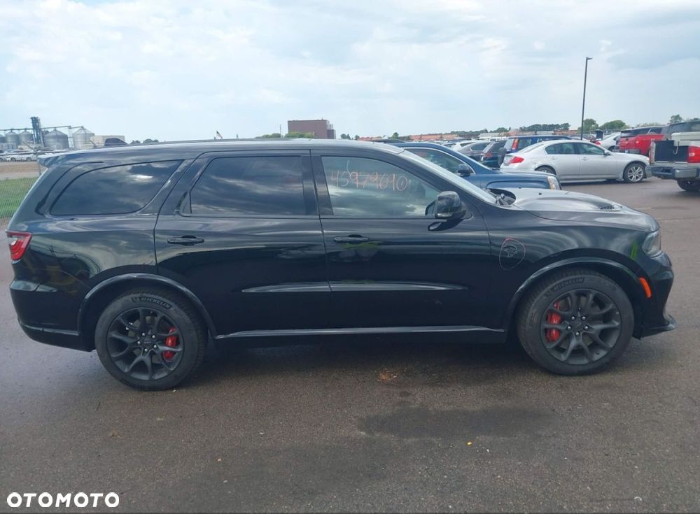 Dodge Durango - 8