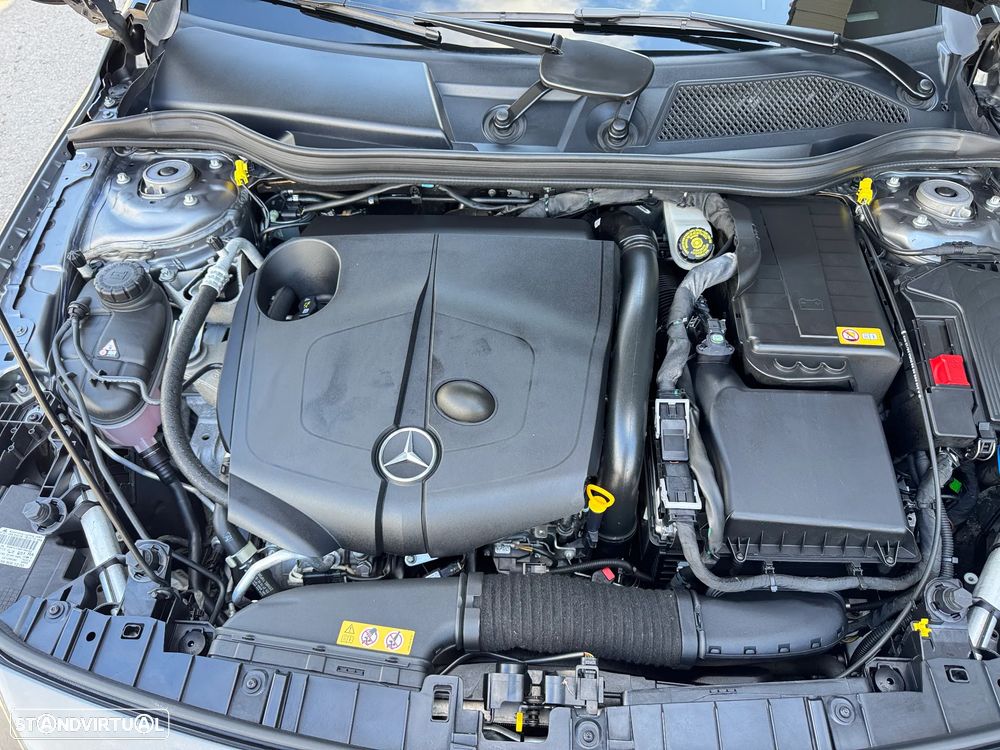 Mercedes-Benz GLA 220 ver-cdi-style-aut- - 12