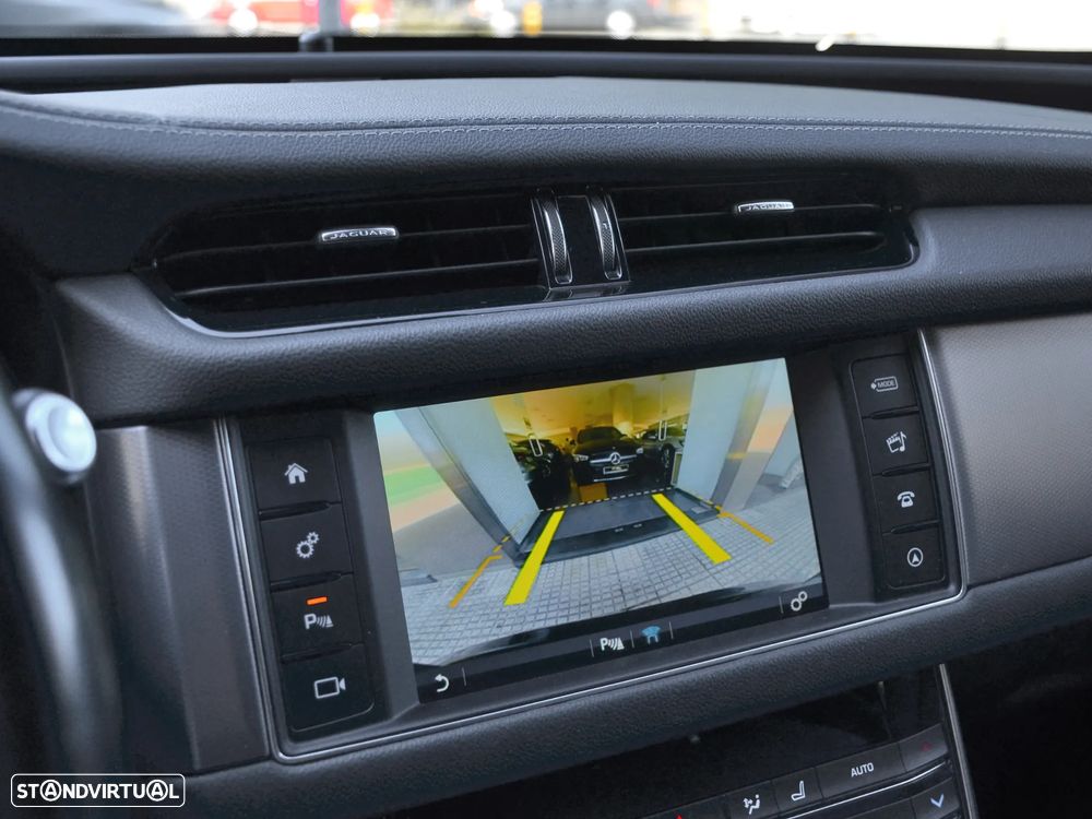 Jaguar XF Sportbrake 2.0 D R-Sport Aut. - 13