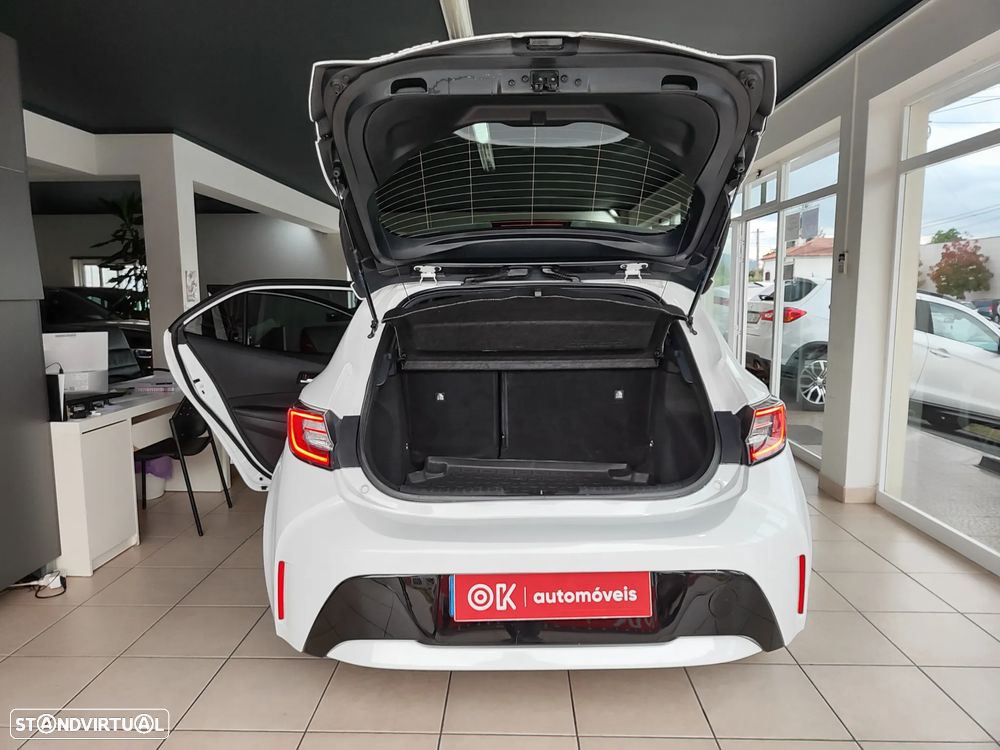 Toyota Corolla 1.8 Hybrid Comfort+P.Sport - 16