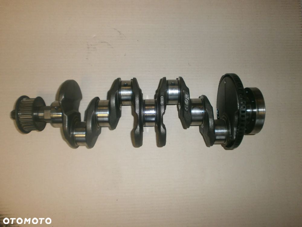 WAŁ SILNIKA DOBLO COMBO 1.6CDTI 263A8000 A16FDH 16ROK - 1