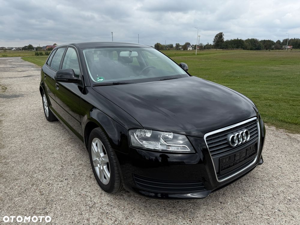 Audi A3 Sportback 1.6 Attraction - 3