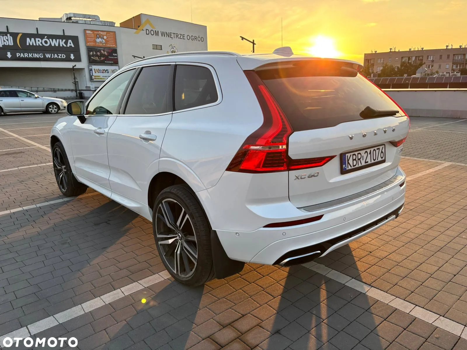 Volvo XC 60 T6 AWD Geartronic RDesign - 6