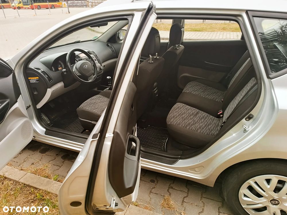 Kia Ceed 1.6 CVVT LX - 16