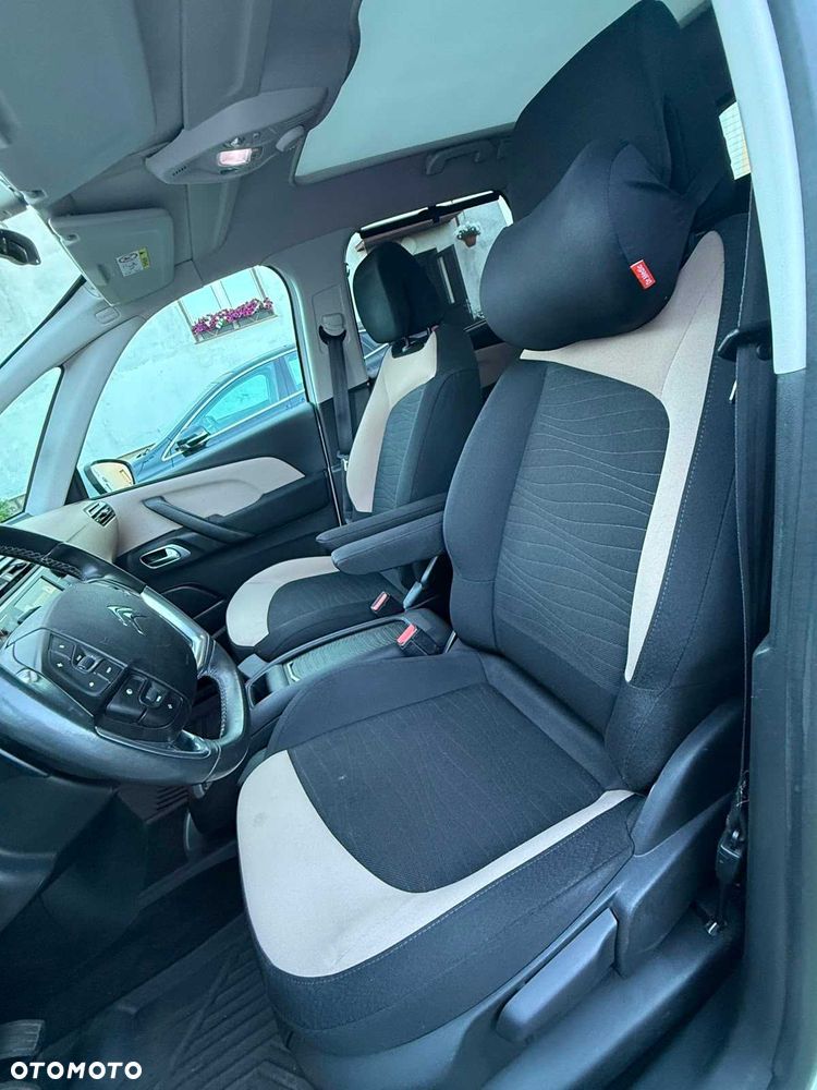 Citroën C4 Picasso - 6