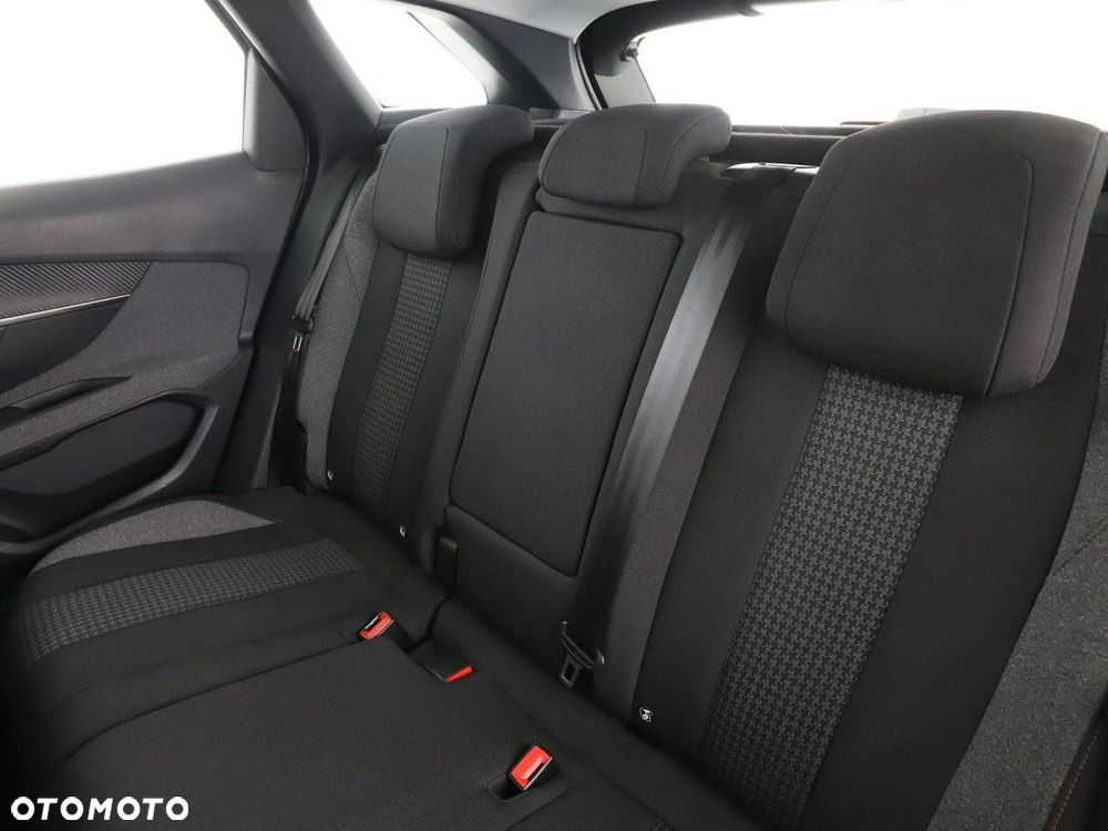 Peugeot 3008 BlueHDi 130 Stop & Start EAT8 Active Pack - 18