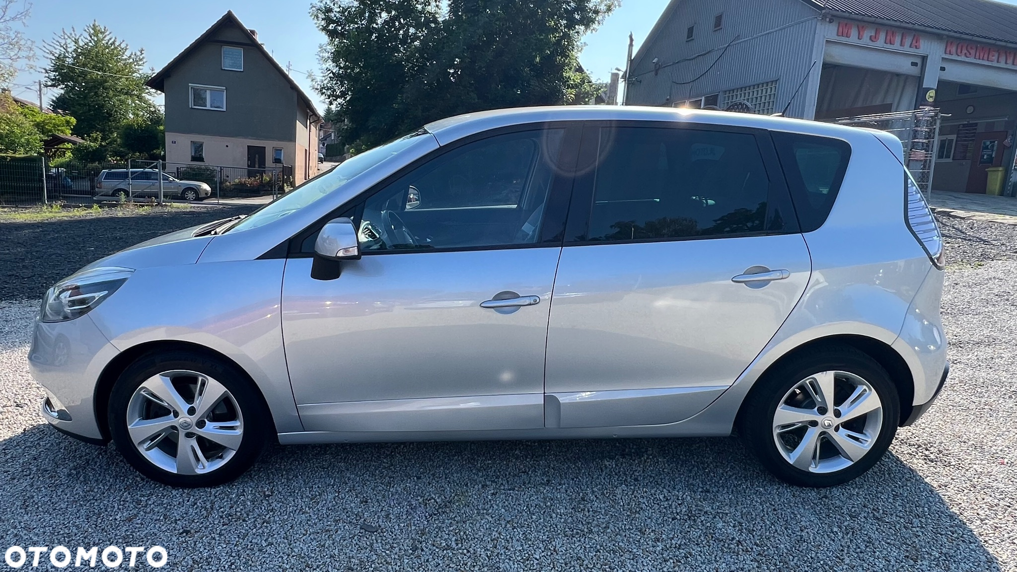 Renault Scenic 1.6 16V 110 Authentique - 4