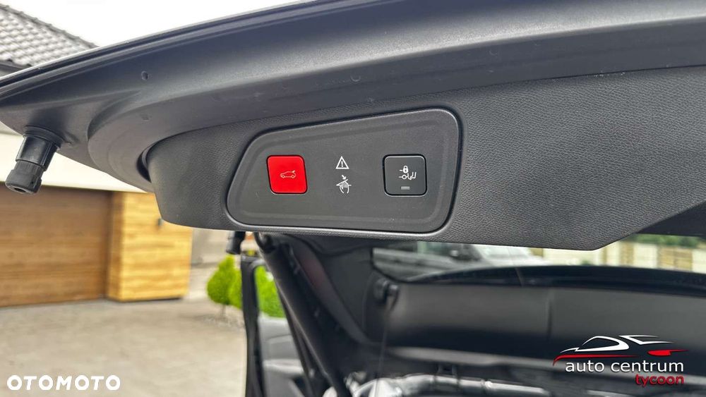 Peugeot 3008 1.5 BlueHDi GT Pack S&S EAT8 - 26