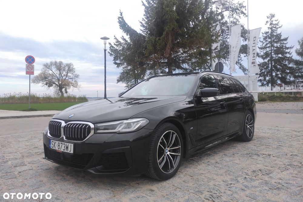 BMW Seria 5 520d xDrive M Sport sport - 38