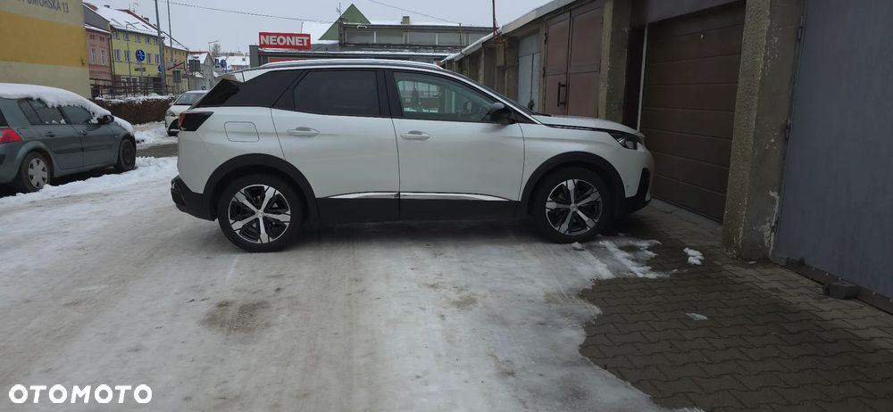 Peugeot 3008 1.6 PureTech GPF Allure S&S EAT8 - 3