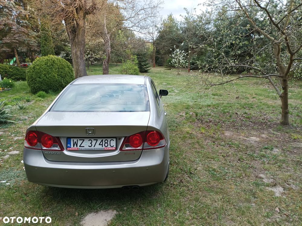 Honda Civic 1.8 Comfort - 3