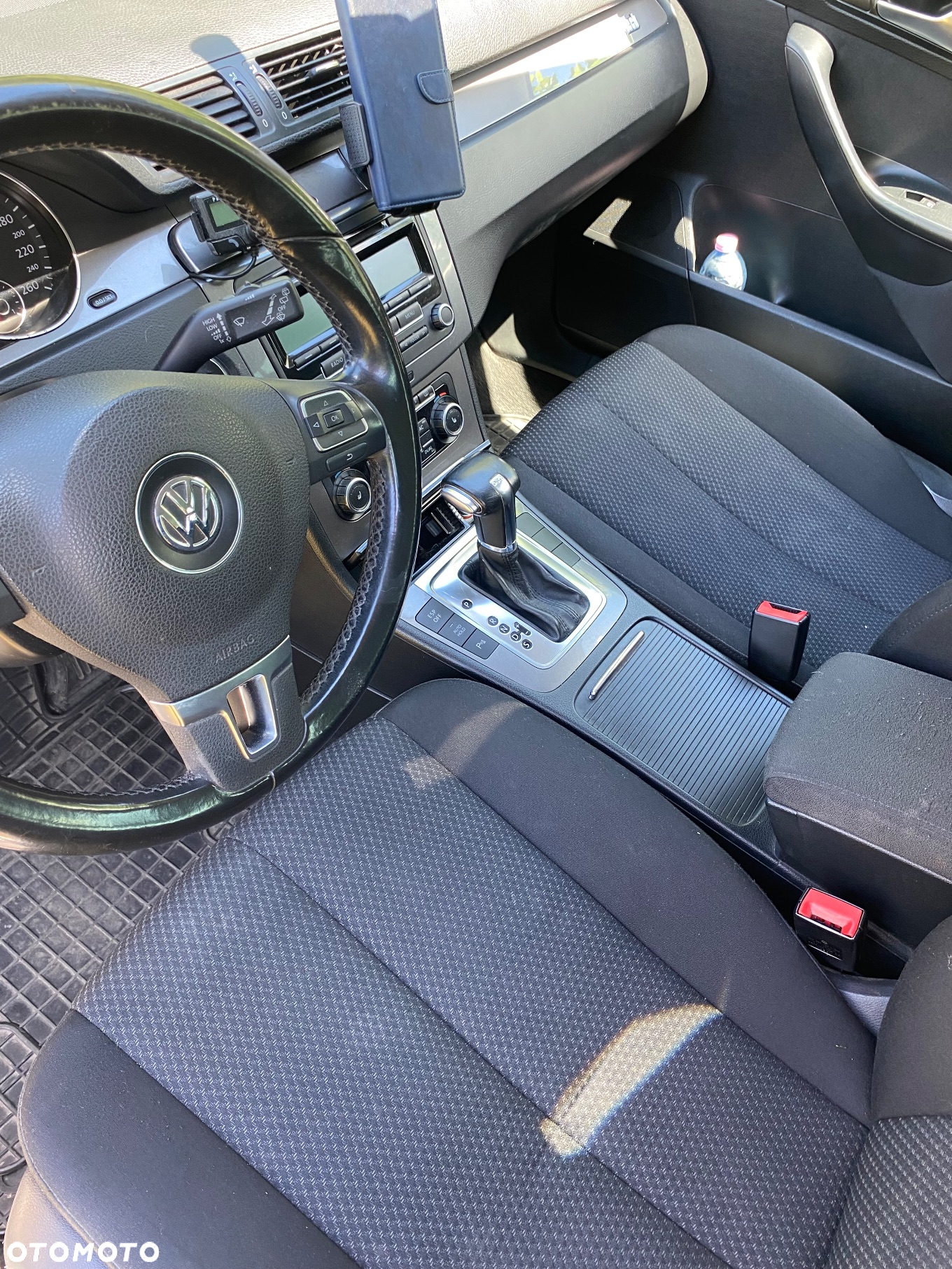 Volkswagen Passat 2.0 TDI Comfortline DSG - 10