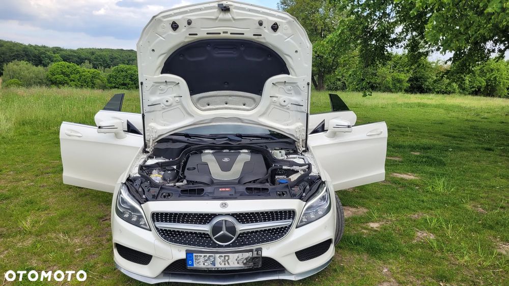 Mercedes-Benz CLS - 22