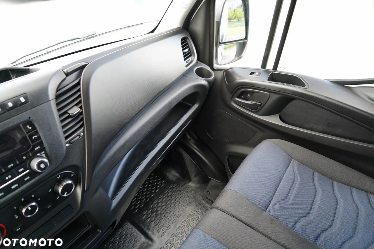 Iveco DAILY 35-140 /  BLASZAK / MOBILNY WARSZTAT / PRZETWORNICA /  SPROWADZONY / PO KONTRAKCIE SERWISOWYM - 32