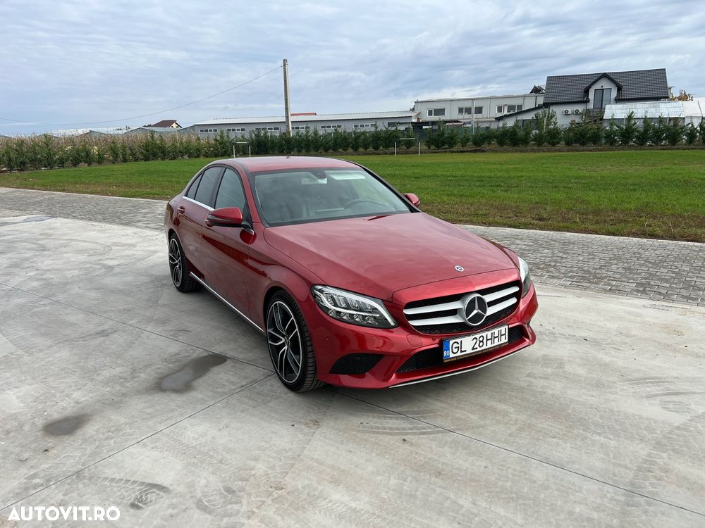 Mercedes-Benz C 220 d 4Matic T 9G-TRONIC - 2