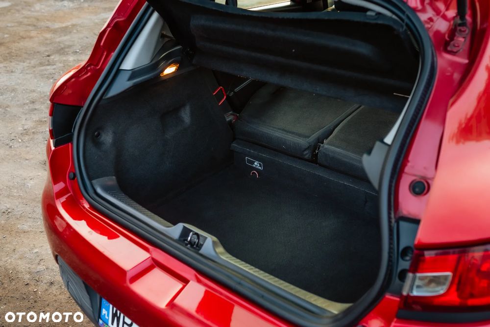Renault Clio 1.2 16V Life - 27