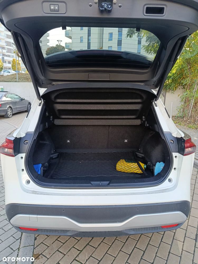 Nissan Qashqai 1.3 DIG-T mHEV N-Connecta Xtronic - 8