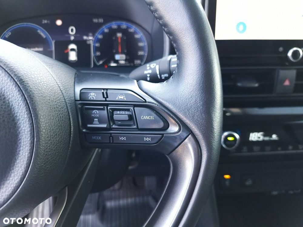 Toyota Yaris Cross Hybrid 1.5 Executive AWD - 9