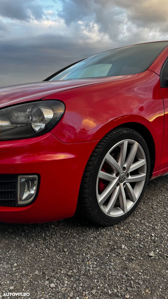 Volkswagen Golf 2.0 TSI GTI - 4