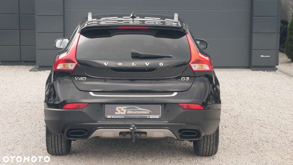 Volvo V40 Cross Country - 7
