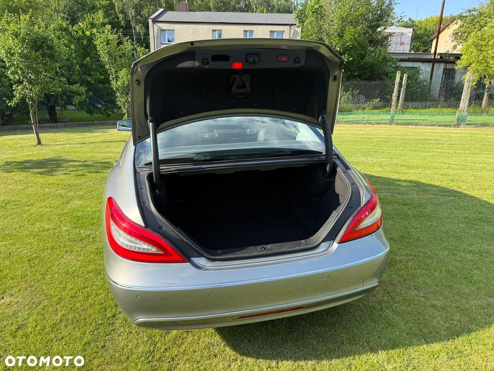 Mercedes-Benz CLS 350 CDI 4-Matic BlueEff - 18