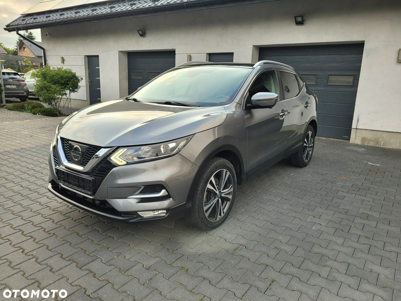Nissan Qashqai - 3