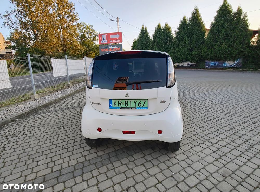 Mitsubishi i-MiEV - 4