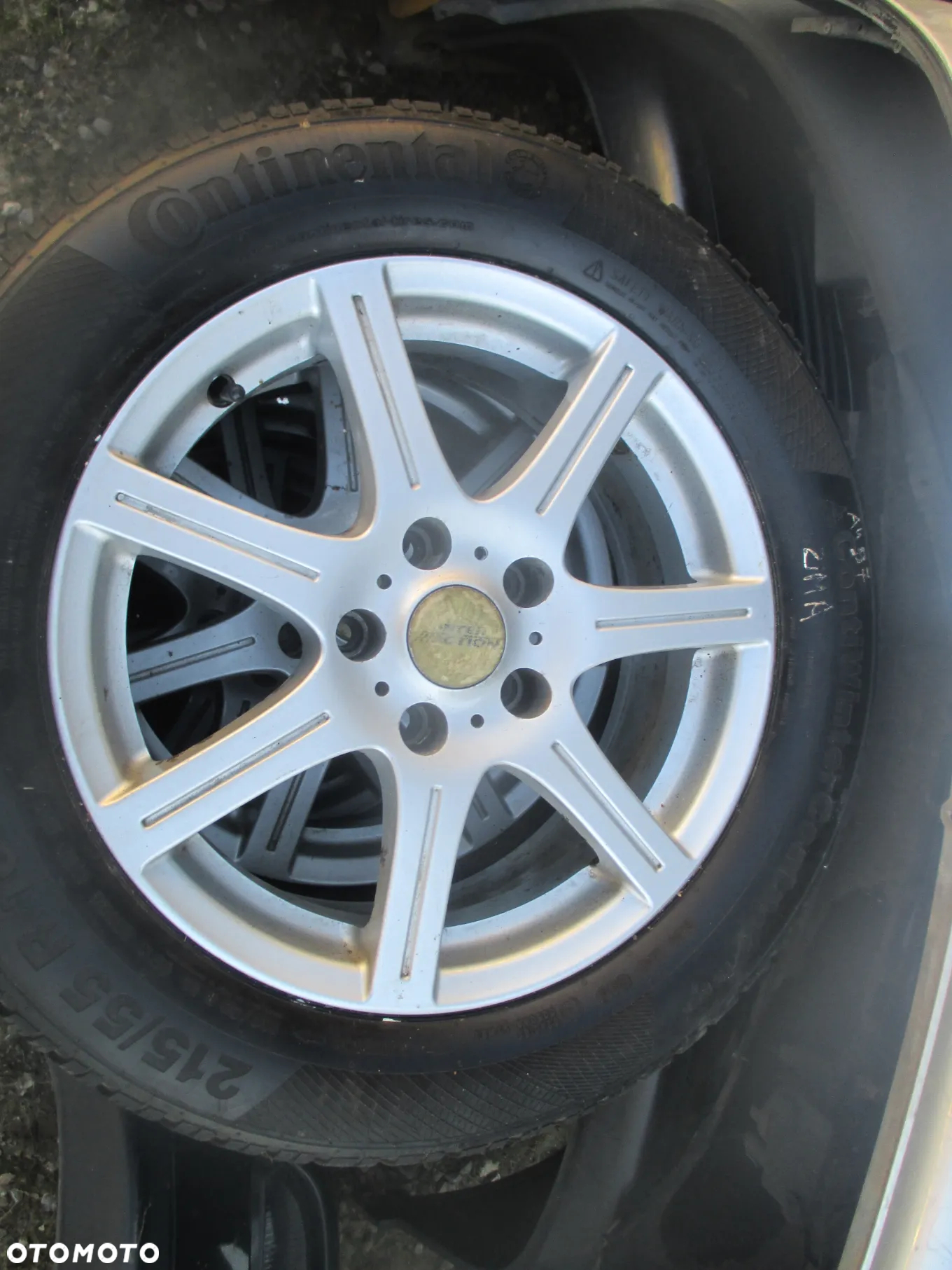 koła opony zimowe 215/55R16 Continental 6,5mm Audi A4 B7 - 2