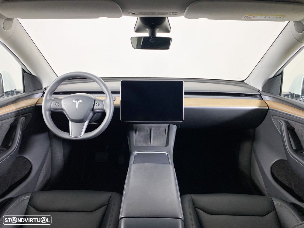 Tesla Model Y Long Range Tração Integral - 14