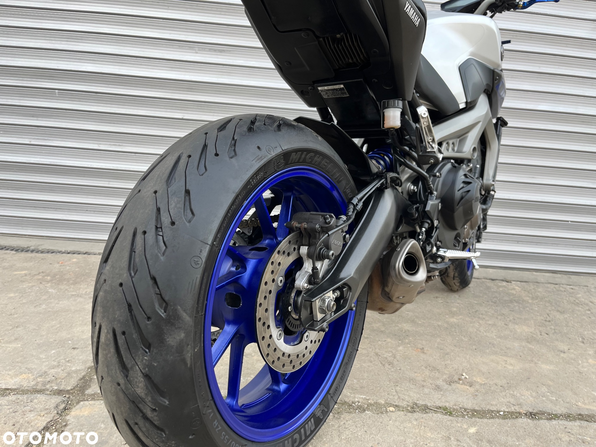 Yamaha MT - 28