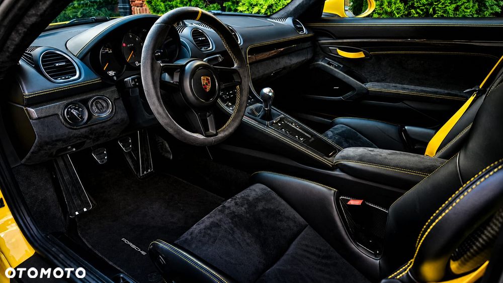 Porsche 718 Cayman - 7