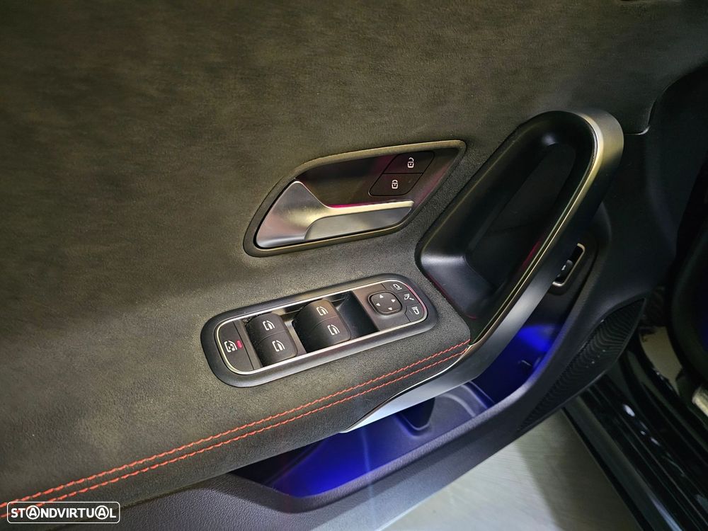 Mercedes-Benz CLA 250 e 8G-DCT AMG Line Advanced Plus - 27
