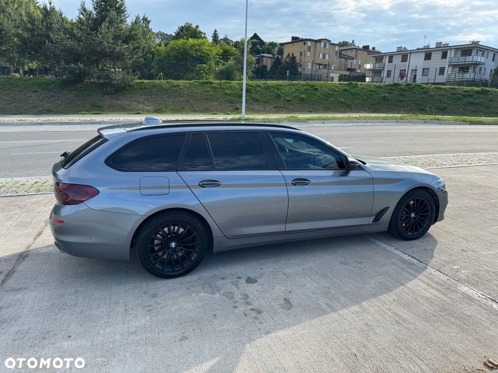 BMW Seria 5 540d xDrive - 5