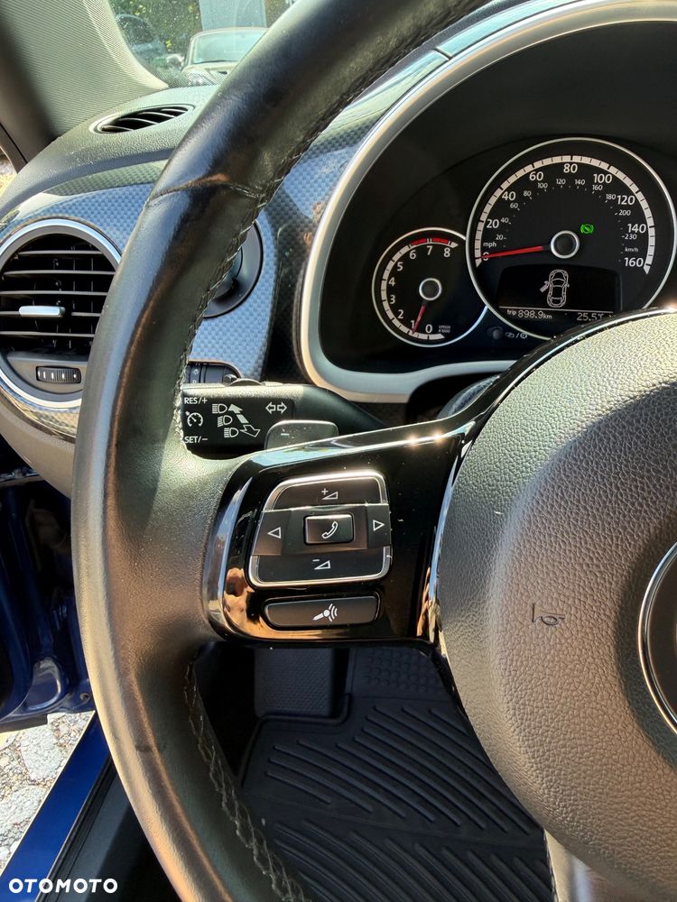 Volkswagen New Beetle - 19