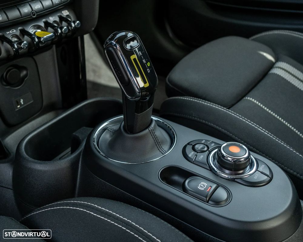 MINI 3 Portas Cooper SE - 6