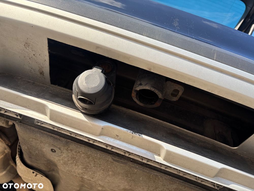 Volkswagen Golf - 22