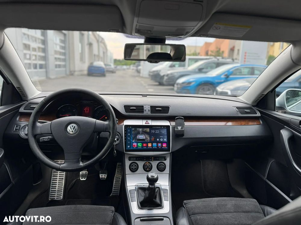 Volkswagen Passat - 6