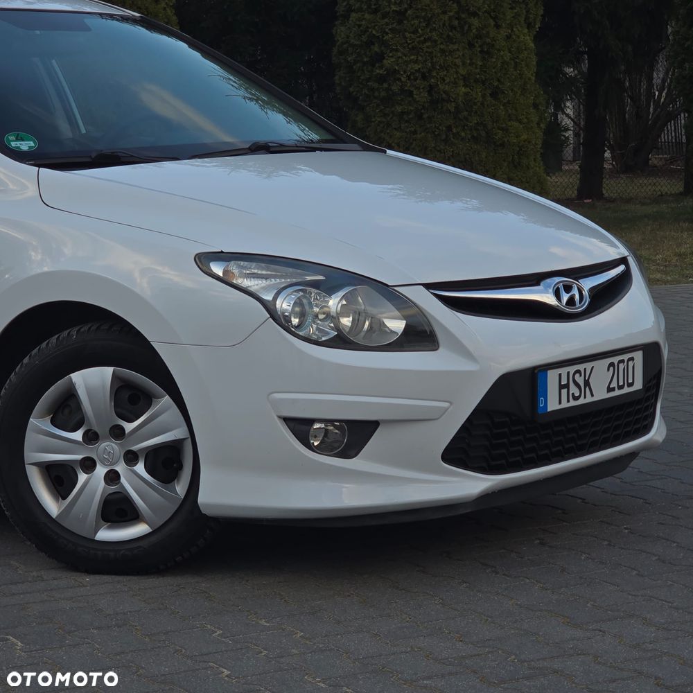 Hyundai i30 1.4 Blue Classic - 11