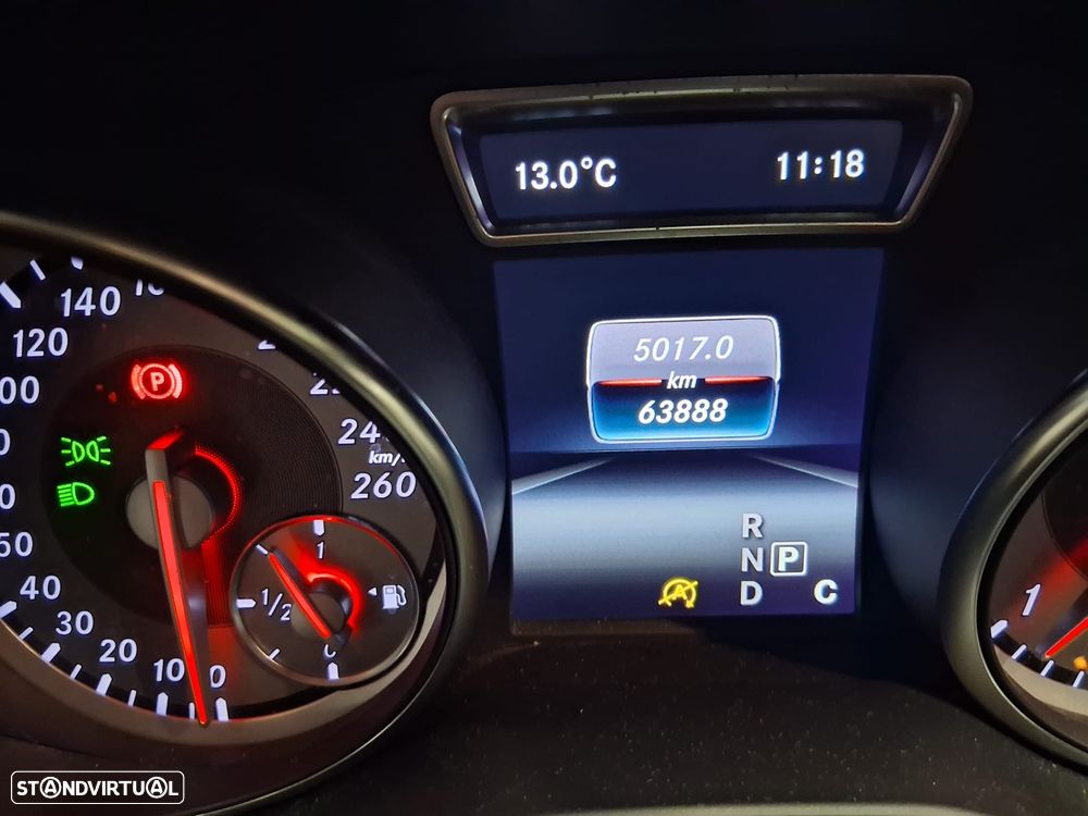 Mercedes-Benz GLA 180 CDI Urban Aut. - 16