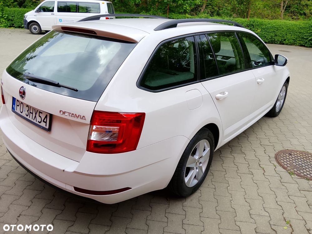 Skoda Octavia 1.4 TSI Ambition DSG - 10